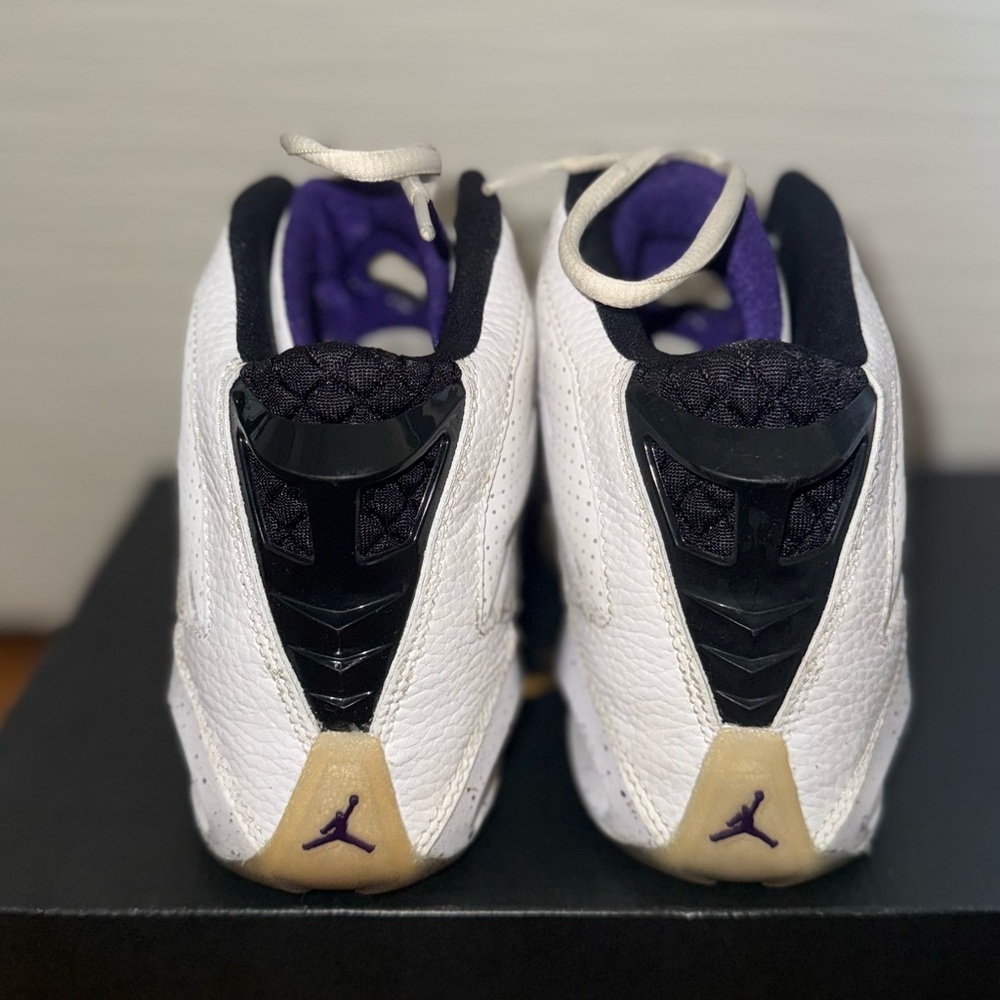 White and Black/Purple Jordan B’loyal Sneakers Size 5Y - Picture 6 of 9